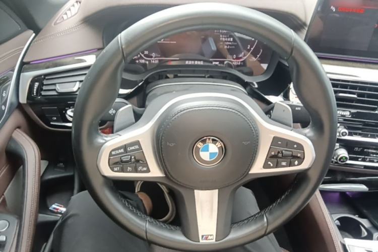 Used BMW 5 Series 2021 530Li Leading Model M Sport Package Steering Wheel