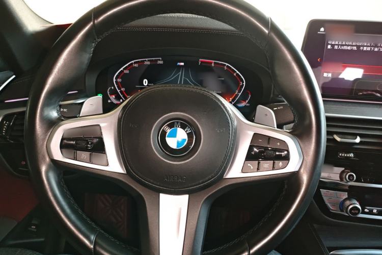 Used BMW 5 Series 2021 530Li Leading Model M Sport Package Steering Wheel