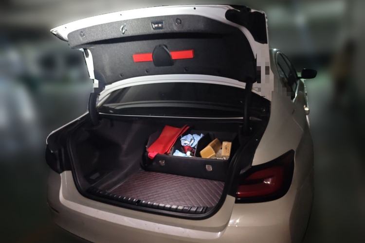 Used BMW 5 Series 2021 525Li Luxury Package Trunk