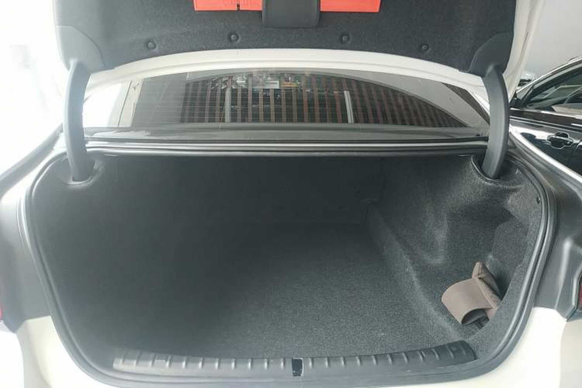 Used BMW 5 Series 2021 Restyled 530Li Leading Edition Luxury Package Trunk
