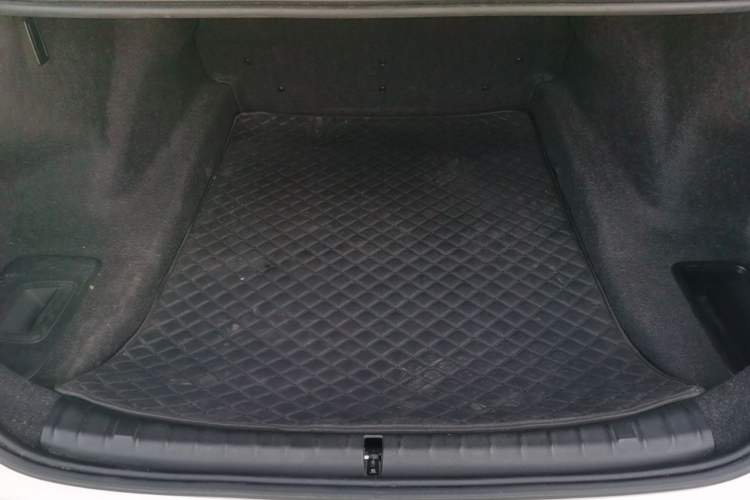 Used BMW 5 Series 2021 Updated Version 525Li Luxury Package Trunk