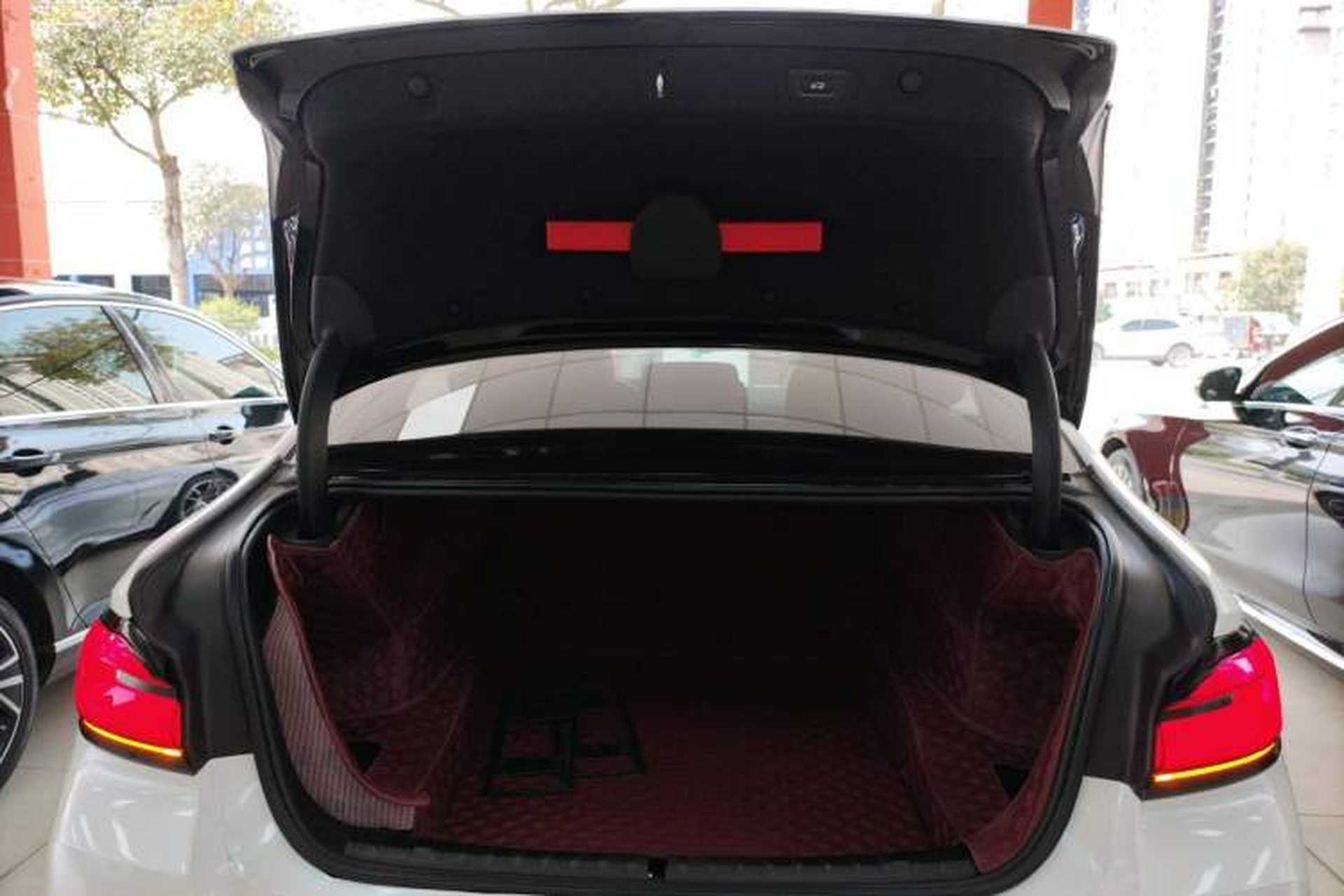Used BMW 5 Series 2021 525Li M Sport Package Trunk