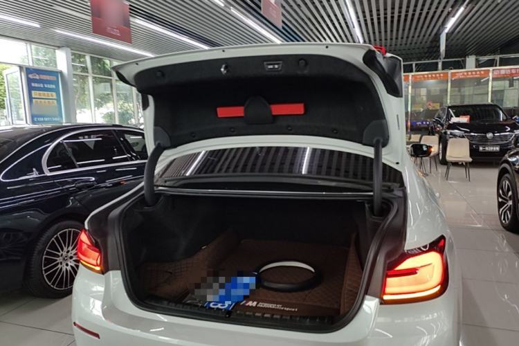 Used BMW 5 Series 2021 530Li Luxury Edition Premium Package Trunk