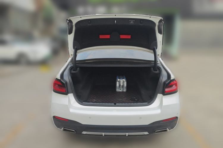 Used BMW 5 Series 2021 Facelifted 525Li M Sport Package Trunk