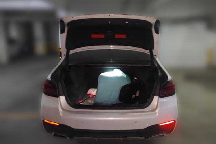Used BMW 5 Series 2021 530Li Leading Model M Sport Package Trunk
