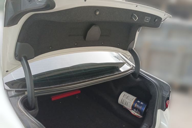 Used BMW 5 Series 2021 525Li M Sport Package Trunk