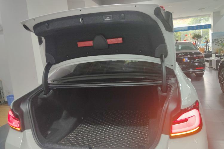 Used BMW 5 Series 2021 525i M Sport Package Trunk