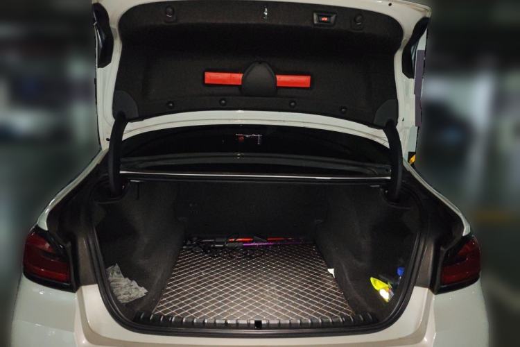 Used BMW 5 Series 2021 Facelifted 530Li Leading Edition M Sport Package Trunk