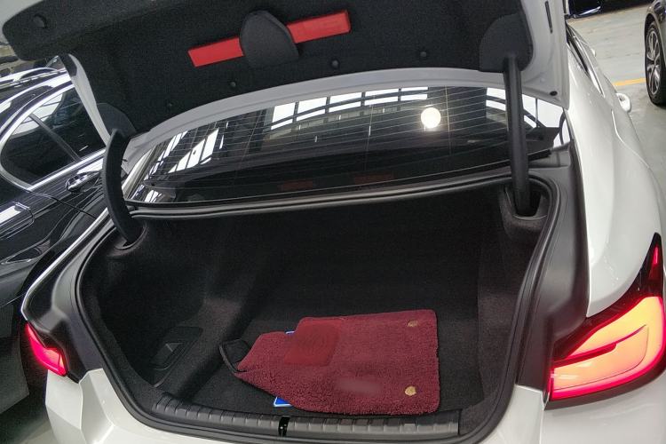 Used BMW 5 Series 2021 530Li Leading Model M Sport Package Trunk