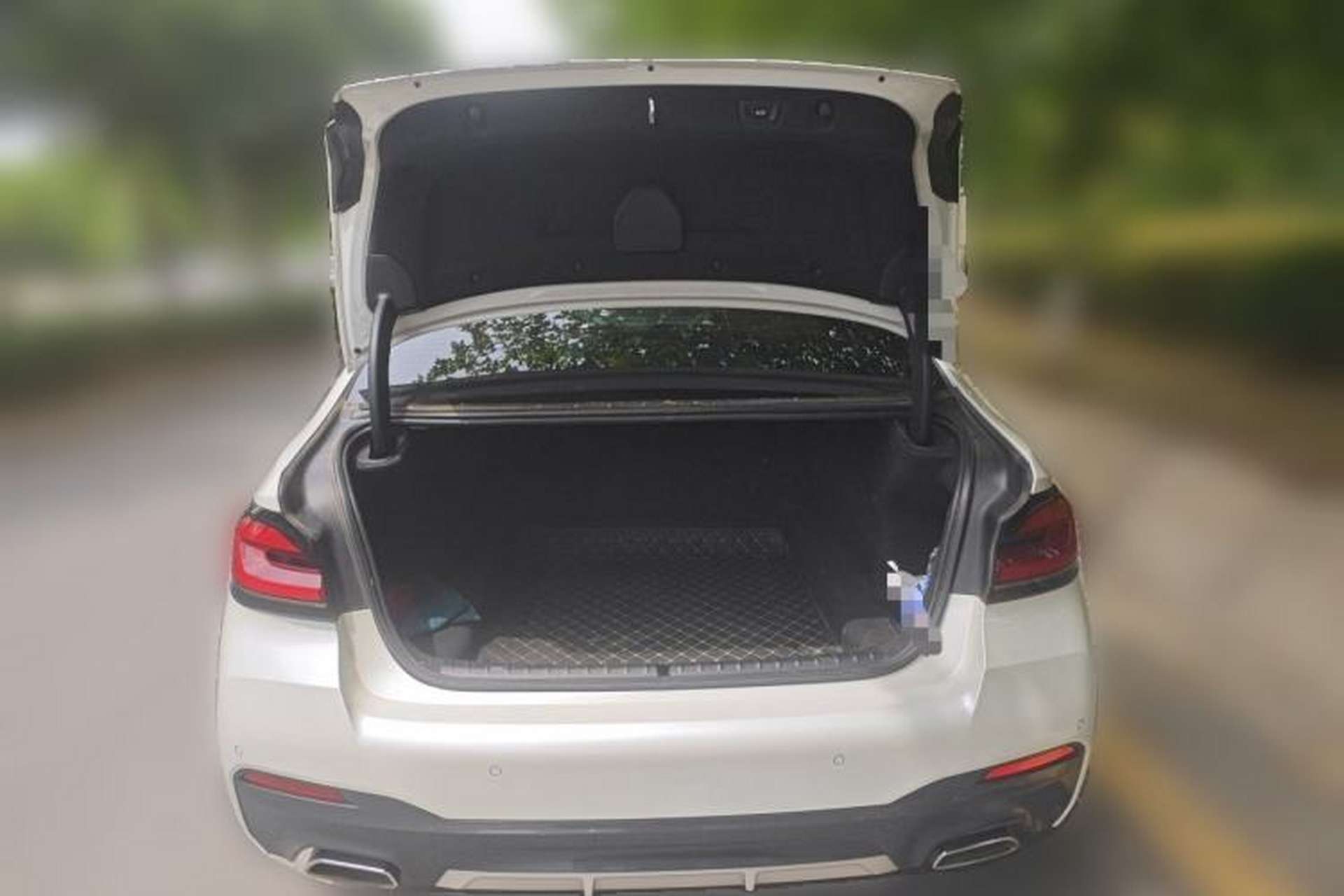 Used BMW 5 Series 2021 530Li Leading Model M Sport Package Trunk