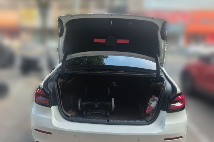 Used BMW 5 Series 2021 530Li Leading Luxury Package Trunk