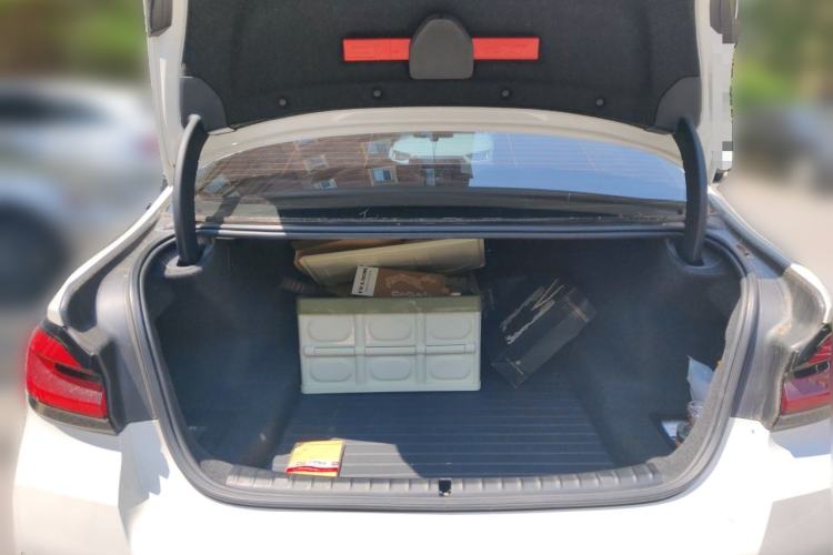 Used BMW 5 Series 2021 525Li M Sport Package Trunk