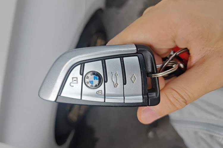 Used BMW 5 Series 2021 530i M Sport Package Vehicle Key