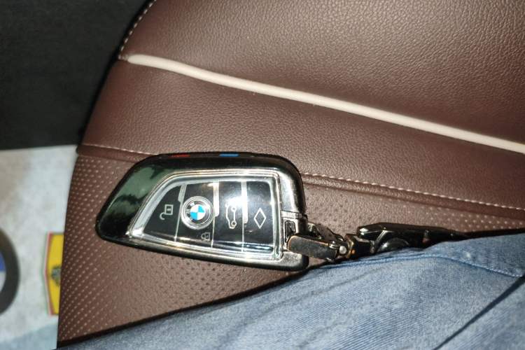 Used BMW 5 Series 2021 530Li Leading Model M Sport Package Vehicle Key