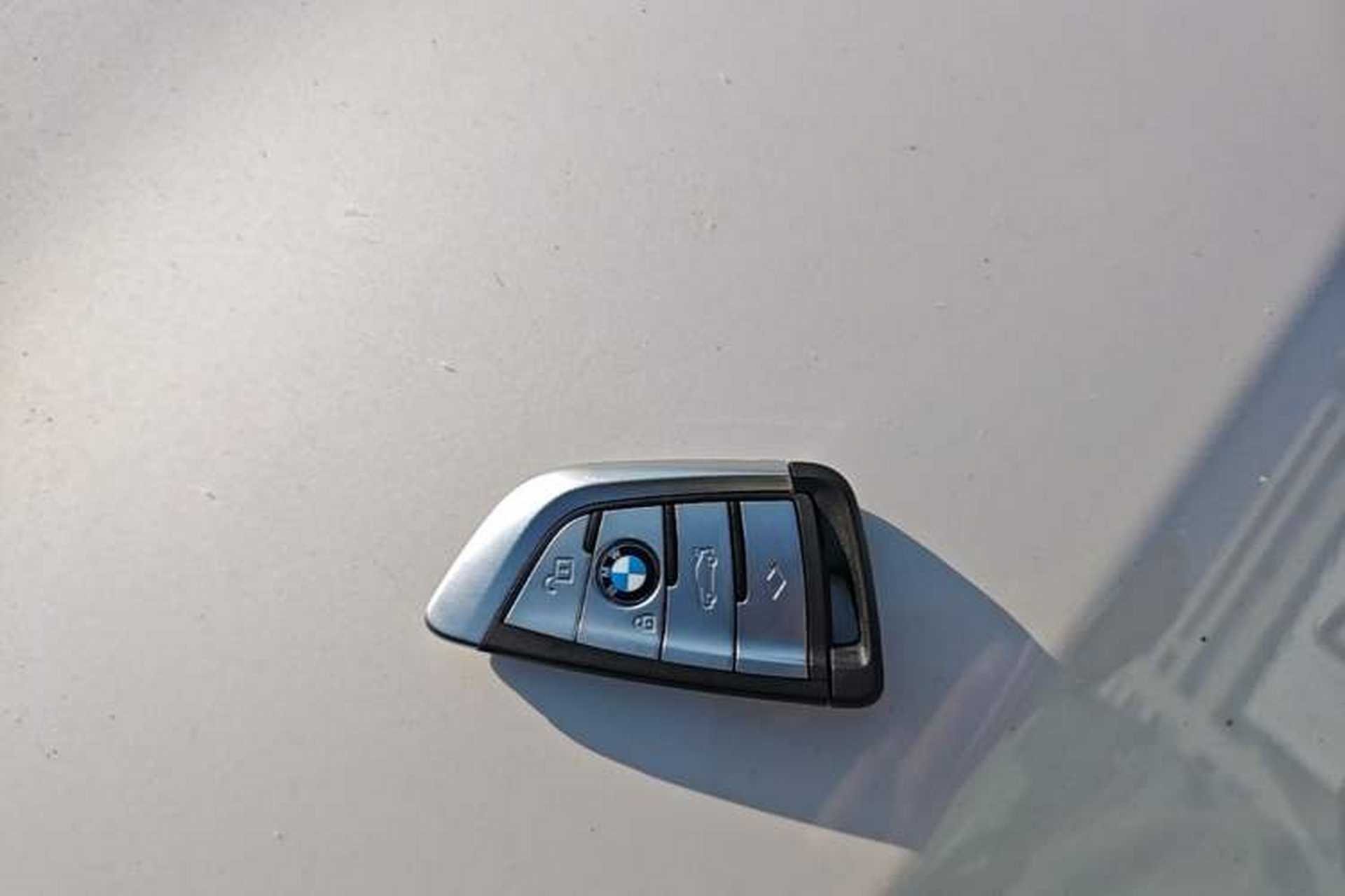 Used BMW 5 Series 2021 Facelifted 530Li Leading Edition M Sport Package Vehicle Key