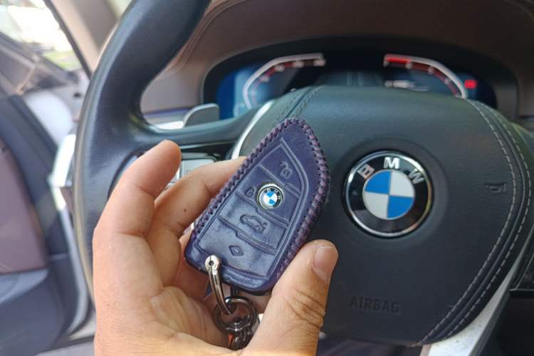 Used BMW 5 Series 2021 530Li Leading Luxury Package Vehicle Key
