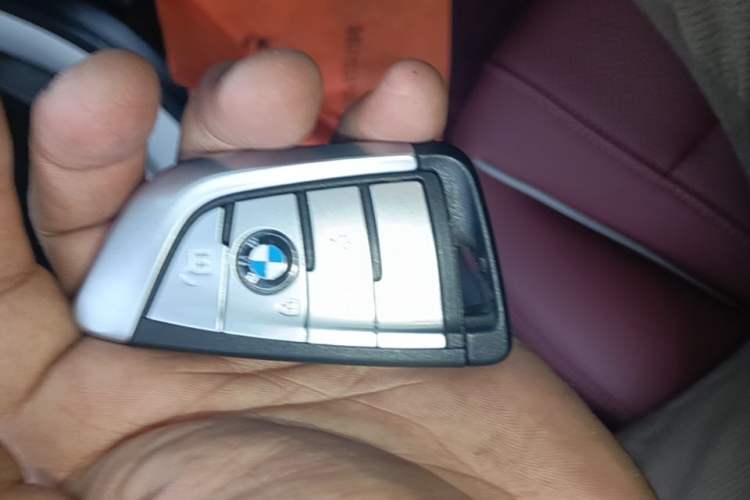 Used BMW 5 Series 2021 530Li Leading Model M Sport Package Vehicle Key