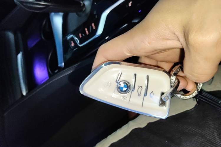 Used BMW 5 Series 2021 530Li Leading Model M Sport Package Vehicle Key