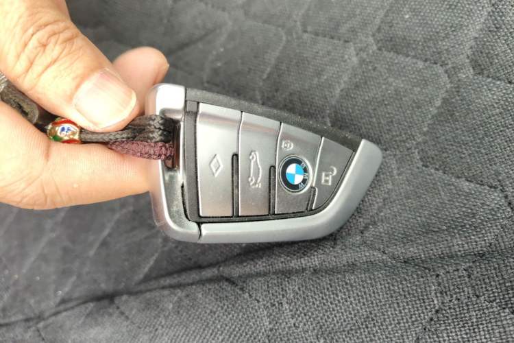 Used BMW 5 Series 2021 530Li xDrive M Sport Package Vehicle Key