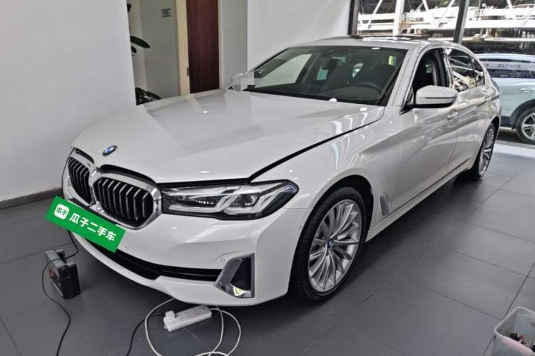 Used BMW 5 Series 2021 530Li Luxury Edition Premium Package Guazi used car, China used car export, Used car for sale, Used cars, Cheapest cars for sale