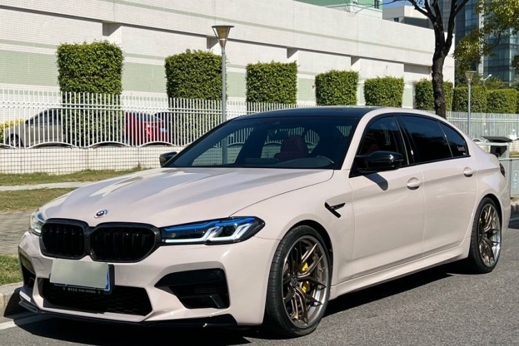 Used BMW 5 Series 2021 530Li Leading Model M Sport Package Guazi used car, China used car export, Used car for sale, Used cars, Cheapest cars for sale