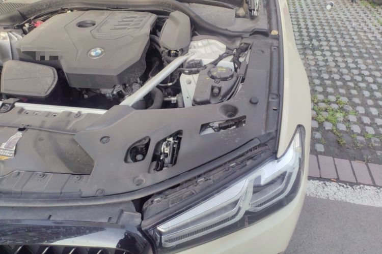 Used BMW 5 Series 2021 525Li Luxury Package Engine Bay Left