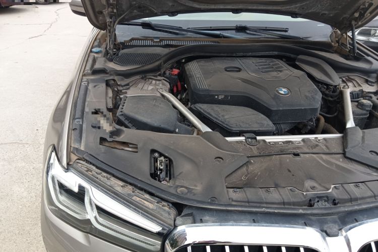 Used BMW 5 Series 2021 530Li xDrive Luxury Package Engine Bay Right