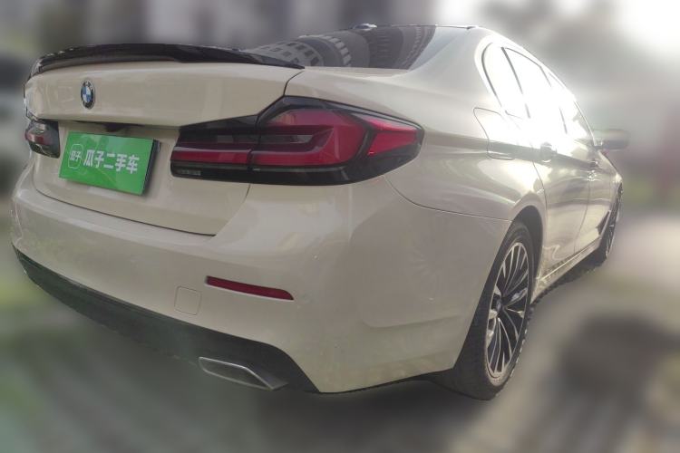 Used BMW 5 Series 2021 525Li Luxury Package Rear Right 45 Deg