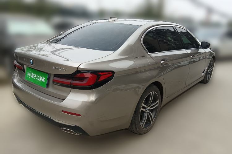 Used BMW 5 Series 2021 530Li xDrive Luxury Package Rear Right 45 Deg