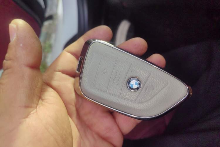 Used BMW 5 Series 2021 525Li Luxury Package Vehicle Key