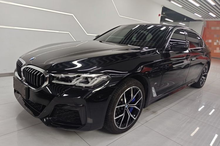 Used BMW 5 Series 2022 Second Facelift 530Li Luxury Version M Sport Package Guazi used car, China used car export, Used car for sale, Used BMW cars, Cheapest cars for sale