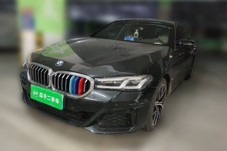 Used BMW 5 Series 2022 Restyled 530Li Luxury Edition M Sport Package Guazi used car, China used car export, Used car for sale, Used cars, Cheapest cars for sale