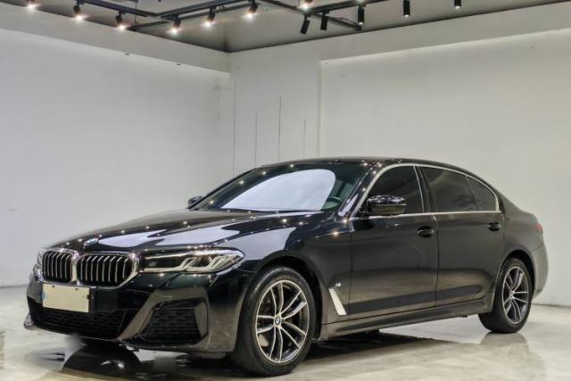 Used BMW 5 Series 2022 Second Facelift 525Li M Sport Package