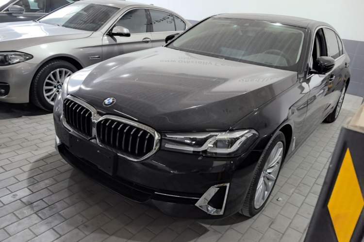 Used BMW 5 Series 2022 Second Facelift 530Li Luxury Edition Premium Package Guazi used car, China used car export, Used car for sale, Used  cars, Cheapest cars for sale