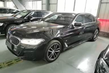 Used BMW 5 Series 2022 Second Facelift 525Li M Sport Package