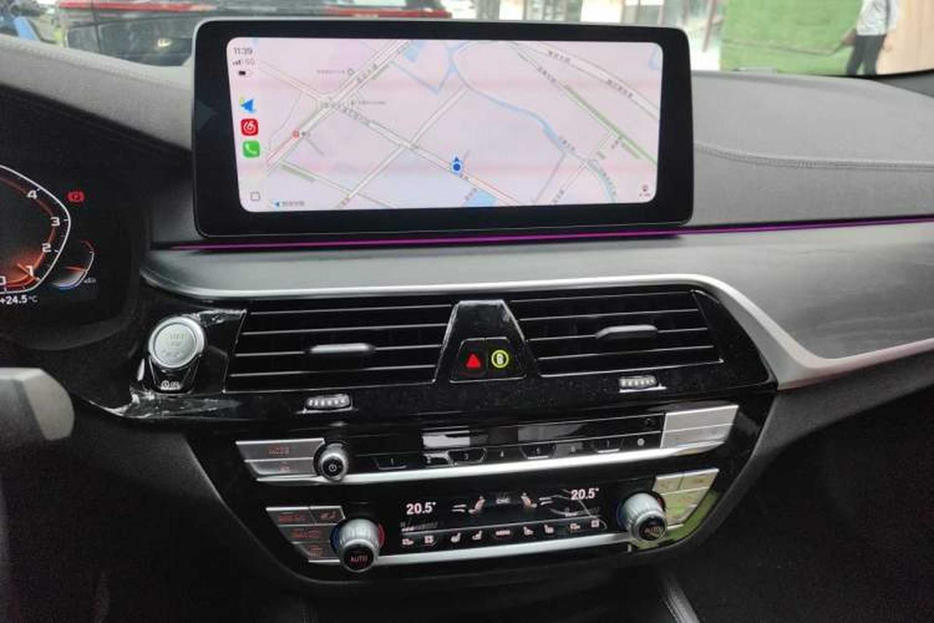 Used BMW 5 Series 2022 Second Facelift 530Li Luxury Version M Sport Package Audio And AC Panel