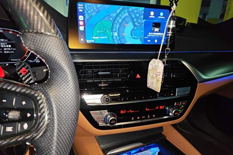 Used BMW 5 Series 2022 Second Facelift 525i M Sport Package Audio And AC Panel