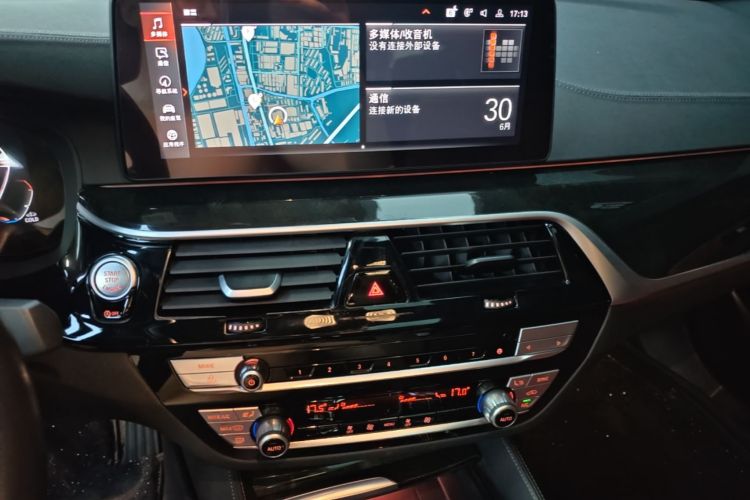 Used BMW 5 Series 2022 Second Facelift 525Li M Sport Package Audio And AC Panel