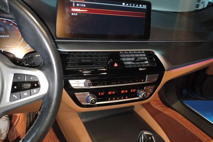Used BMW 5 Series 2022 Restyled 525i M Sport Package Audio And AC Panel