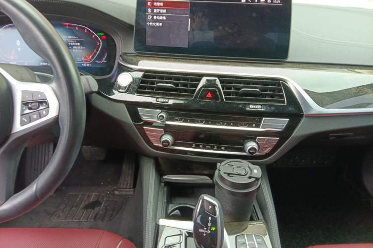 Used BMW 5 Series 2022 Restyled 525Li M Sport Package Audio And AC Panel