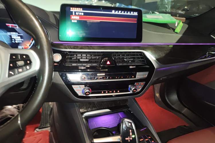 Used BMW 5 Series 2022 525Li M Sport Package Audio And AC Panel