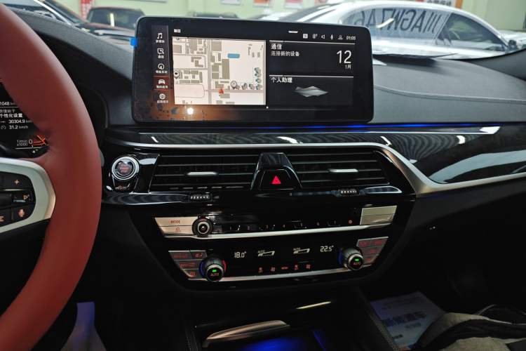 Used BMW 5 Series 2022 Restyled 525Li M Sport Package Audio And AC Panel
