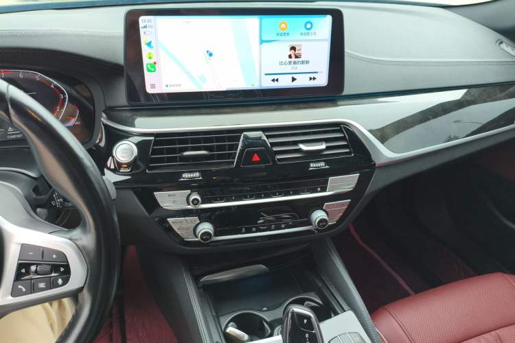 Used BMW 5 Series 2022 Restyled 525Li M Sport Package Audio And AC Panel