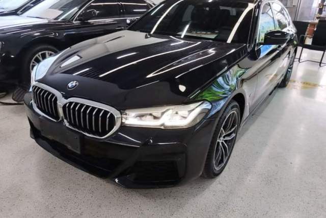 BMW 5 Series 2022 Second Facelift 525Li M Sport Package usado