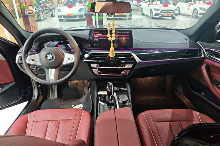 Used BMW 5 Series 2022 Second Facelift 525Li M Sport Package Center Console