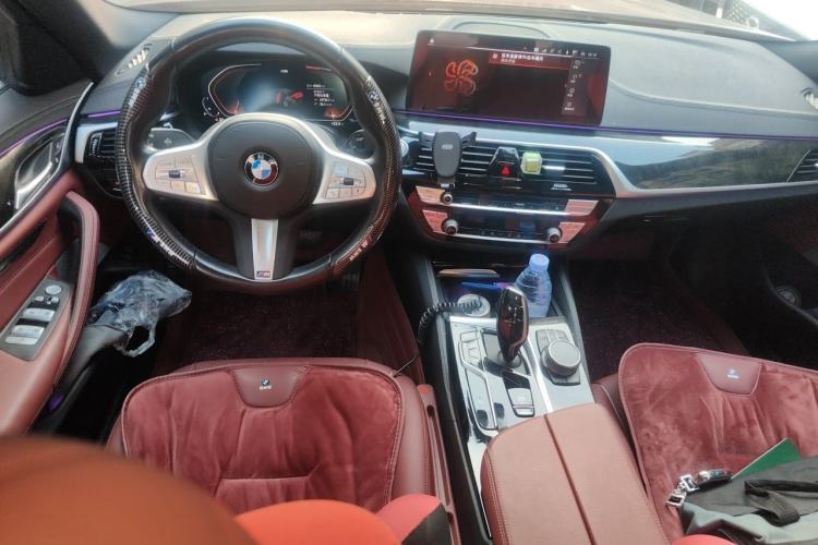 Used BMW 5 Series 2022 Restyled 525Li M Sport Package Center Console
