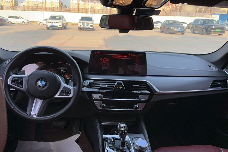 Used BMW 5 Series 2022 Revised Version 530Li xDrive M Sport Package Center Console