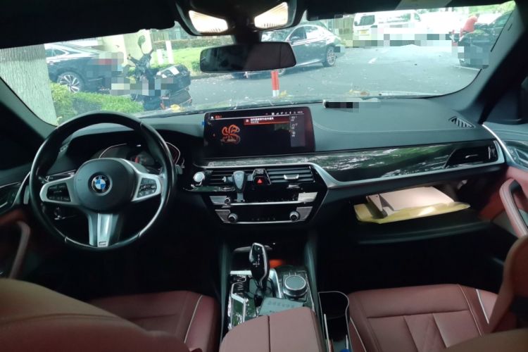 Used BMW 5 Series 2022 Restyled 525Li M Sport Package Center Console