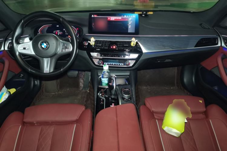 Used BMW 5 Series 2022 Revised Version 3 530Li Luxury Edition M Sport Package Center Console