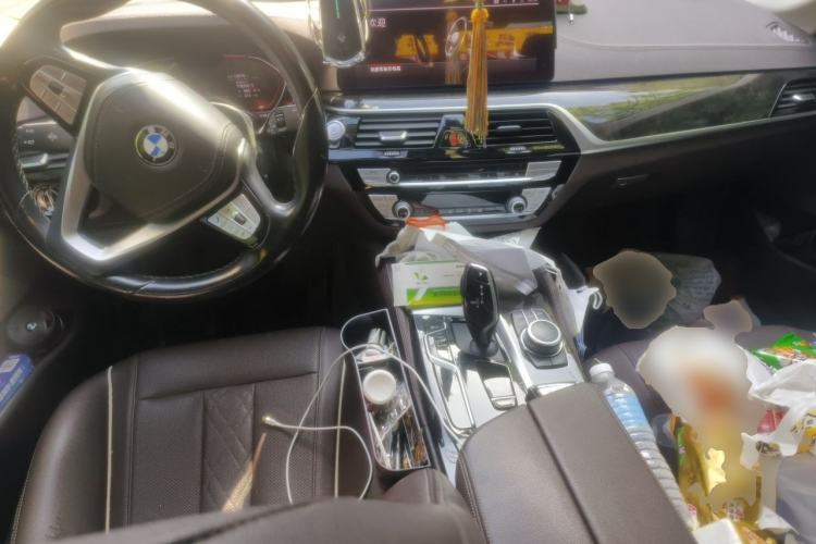 Used BMW 5 Series 2022 Restyled 525Li Luxury Package Center Console